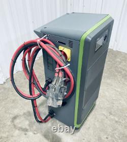 Chargeur de batterie pour chariot élévateur Enersys Exe3-mr-4y 480VAC 3 phases 50/60Hz 24/36/48V