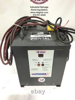 Chargeur de batterie pour chariot élévateur Hawker Lifeguard LST2030F1A