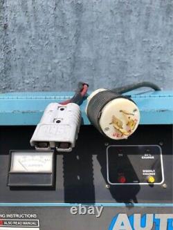 Chargeur de batterie pour chariot élévateur Hertner Auto 1000 modèle TN-12-550 24 volts