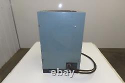 Chargeur de batterie pour chariot élévateur Hobart 450A1-6 Accu-Charge 12V 208/240/480V 1Ph 450Ah