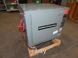 Chargeur de batterie pour chariot élévateur Hobart 880C3-12R 24V 150Amp M4074