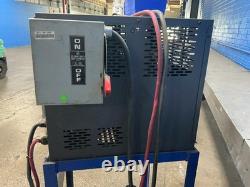 Chargeur de batterie pour chariot élévateur Ironclad Wgs-18-1200