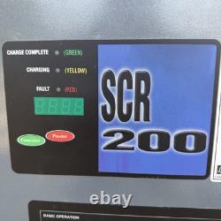 Chargeur de batterie pour chariot élévateur / industriel 24V avec entrée 208/240/480V GNB