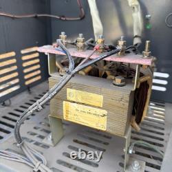 Chargeur de batterie pour chariot élévateur / industriel 24V avec entrée 208/240/480V GNB