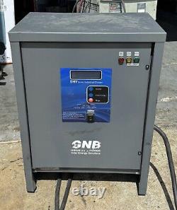 Chargeur de batterie pour chariot élévateur industriel GNB EHY 3 phases 240 volts EHY24M120