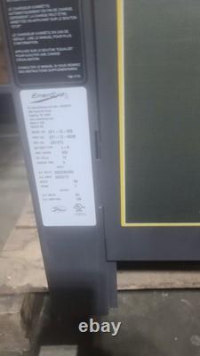 Chargeur de chariot élévateur EzForcer 208v monophasé