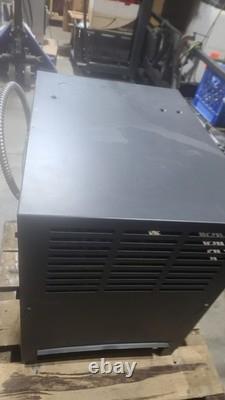 Chargeur de chariot élévateur EzForcer 208v monophasé