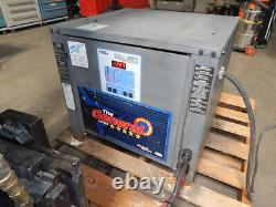 Chargeur de chariot élévateur General Battery MX3-18-865 36V 865 AH 3 PH M3692