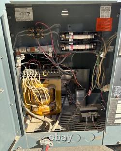 Chargeur de chariot élévateur Hobart # 540B1-12R 1ph 24V 208/240/480V (5727)