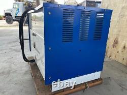 Chargeur de chariot élévateur industriel 36 volts 140 ampères Alltech triphasé 200/240/480 AC