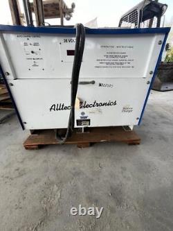 Chargeur de chariot élévateur industriel 36 volts 140 ampères Alltech triphasé 200/240/480 AC