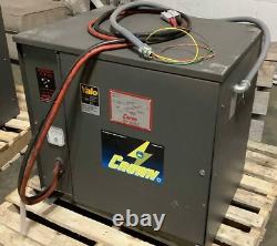 Chargeur de chariot élévateur par Crown #3-12-450