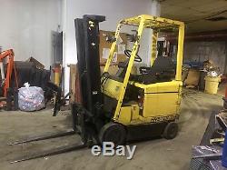 Chariot Élévateur 3000 Lb Hyster À 4 Roues. 191 Lift 42 Forks, 36v Withbattery & Charger
