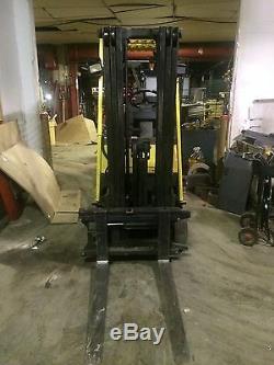 Chariot Élévateur 3000 Lb Hyster À 4 Roues. 191 Lift 42 Forks, 36v Withbattery & Charger