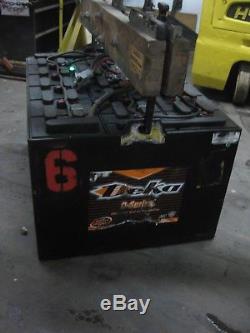 Chariot Élévateur Reconditionné 36 Volts Batterie 18-85-25 1020 Amp Hour 2014 Deka