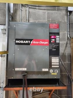 Chariot élévateur électrique Hobart Accu-Charger