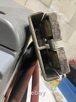 Enersys Ei3-hl-4y Enforcer Impaq Chargeur de batterie pour chariot élévateur L-a 3ph 480v 50/60 Hz