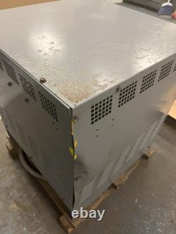 Gnb, Xpt12-475b, Chargeur de batterie de chariot élévateur Ef La 475ah 24vdc 12 cellules entrée 3ph