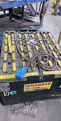 Hawker Powerline Chariot Élévateur Batterie