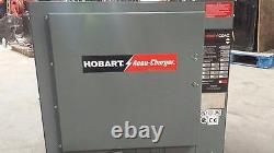 Hobart Accu Chargeur 750c3-12 24v 3 Phase Chargeur De Batterie Industrielle