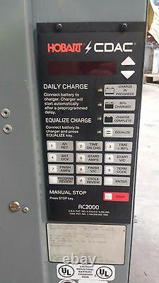 Hobart Accu Chargeur 750c3-12 24v 3 Phase Chargeur De Batterie Industrielle