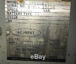Hobart Chargeur De Batterie, Modèle 3r12-830, 12 Cellules De Type La, 208/230 / 460v, 3 Phases