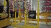 Installation De La Batterie Et Du Chargeur De Chariot &eacute;l&eacute;vateur Au Centre De Distribution &agrave; Detroit, Mi