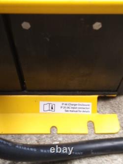 JLG 0400236 CHARGEUR DE BATTERIE. Pièce OEM authentique 24V