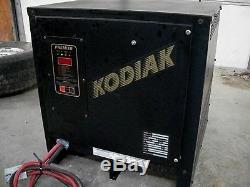 Kodiak 24v Chargeur De Batterie Pour Chariot Élévateur Électrique Palette Manlift Etc