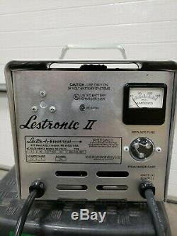 Lestronic II 36 Volts Chargeur