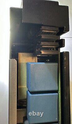 Module Enersys Modèle 6LA20671 Entrée 400-480V Triphasé, Sortie 24/26/48VDC Testé