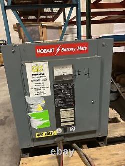 Pièces de rechange nécessaires pour la réparation du chargeur de batterie pour chariot élévateur Hobart 480 volts modèle 1050H3-18.